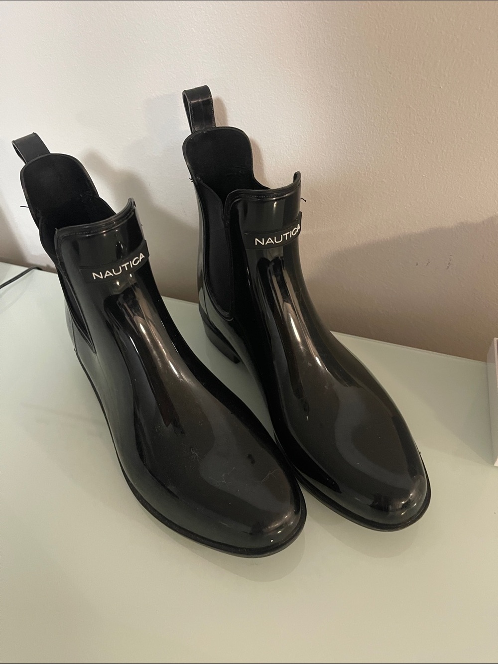 Nautica Women's Black Gloss Short Rain Boots